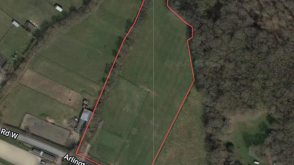 Land - No PP for sale in Tile Hurst photo